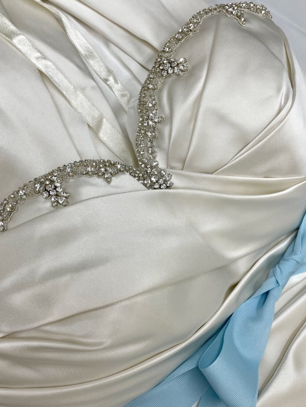 Satin Ballgown Pnina Tornai Princess Corset Wedding Gown - Picture 10 of 13